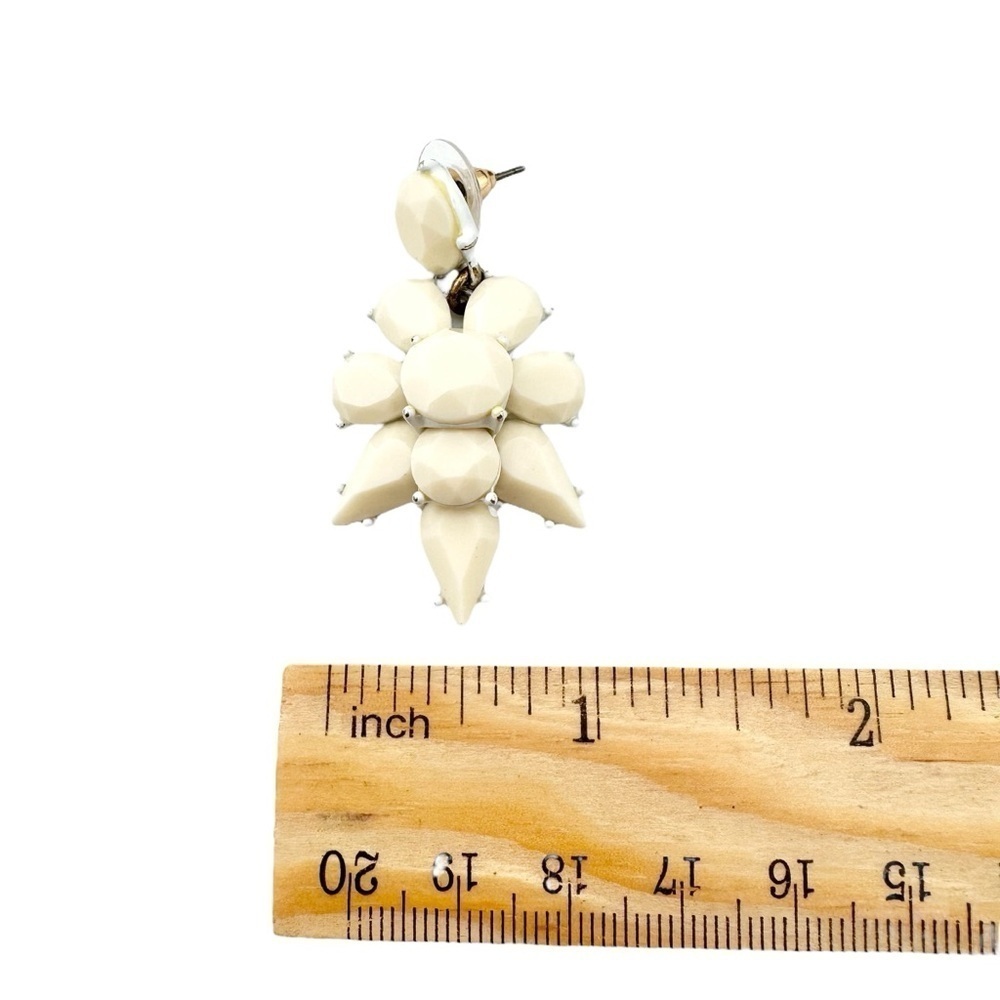 J Crew Earrings, Chunky Mod Style in Cream Ivory with White Enamel - Picture 7 of 8